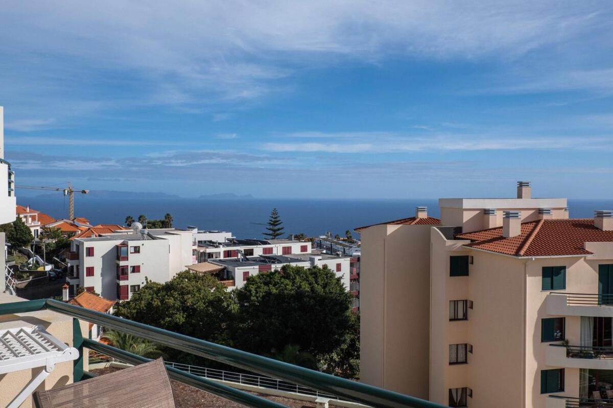 Garajau Terrace - Amazing Views Of Garajau Town Apartamento Exterior foto